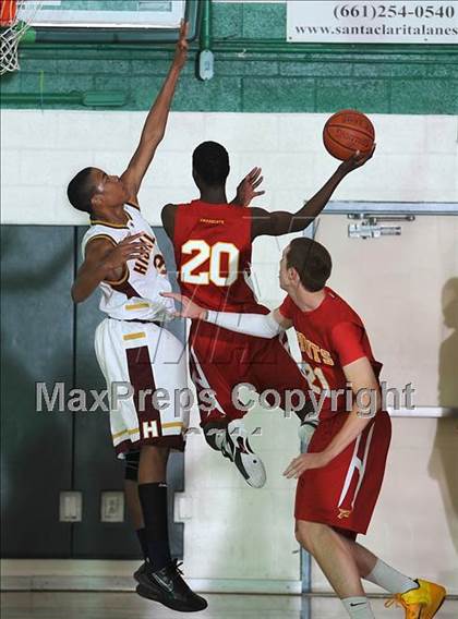 Thumbnail 2 in Paraclete vs. Highland photogallery.