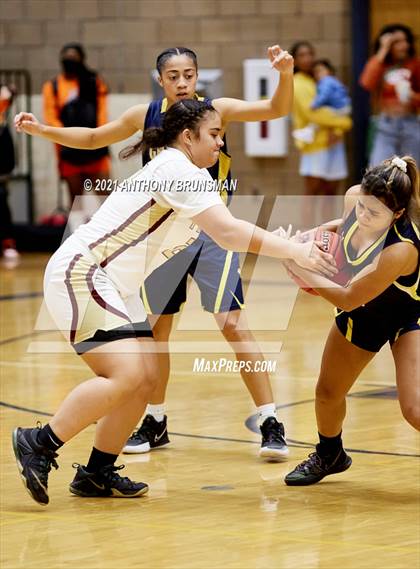 Thumbnail 2 in Gregori vs. Florin (Rosemont Tournament) photogallery.