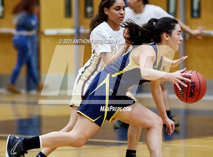 Thumbnail 2 in Gregori vs. Florin (Rosemont Tournament) photogallery.