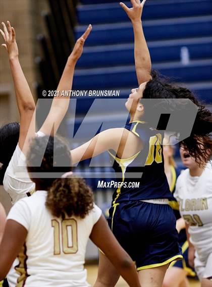 Thumbnail 3 in Gregori vs. Florin (Rosemont Tournament) photogallery.