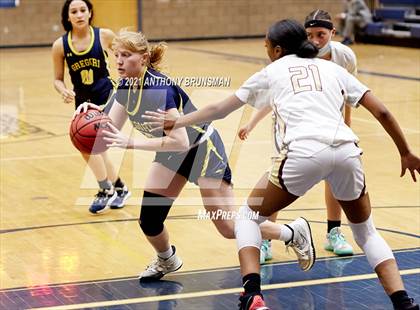 Thumbnail 3 in Gregori vs. Florin (Rosemont Tournament) photogallery.