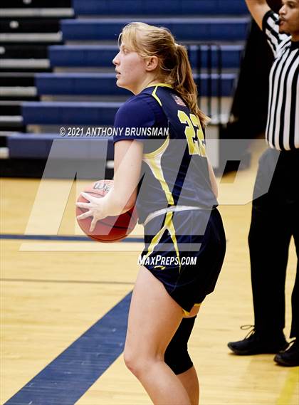 Thumbnail 2 in Gregori vs. Florin (Rosemont Tournament) photogallery.