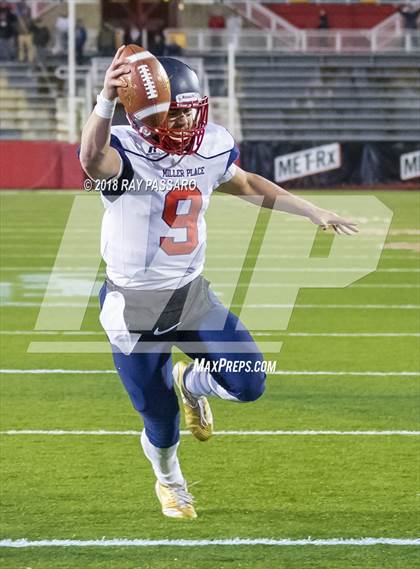 Thumbnail 3 in Babylon vs. Miller Place (Section XI Division IV Finals) photogallery.