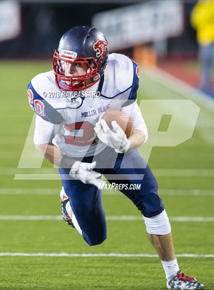 Thumbnail 1 in Babylon vs. Miller Place (Section XI Division IV Finals) photogallery.