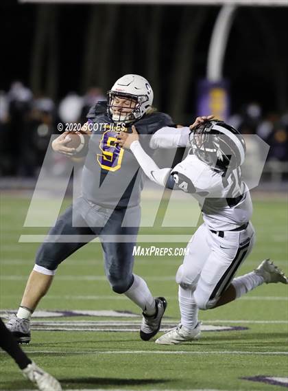 Thumbnail 3 in Carrollton @ Bloom-Carroll (OHSAA D4 3rd Round Playoff) photogallery.