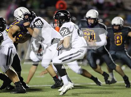 Thumbnail 1 in Carrollton @ Bloom-Carroll (OHSAA D4 3rd Round Playoff) photogallery.
