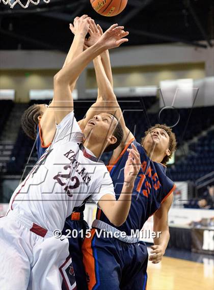 Thumbnail 1 in Lakes vs. Kentlake photogallery.