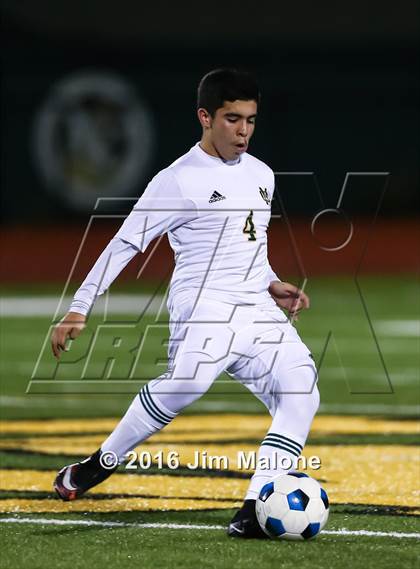 Thumbnail 2 in American @ Moreau Catholic photogallery.
