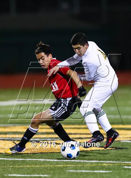 Thumbnail 1 in American @ Moreau Catholic photogallery.
