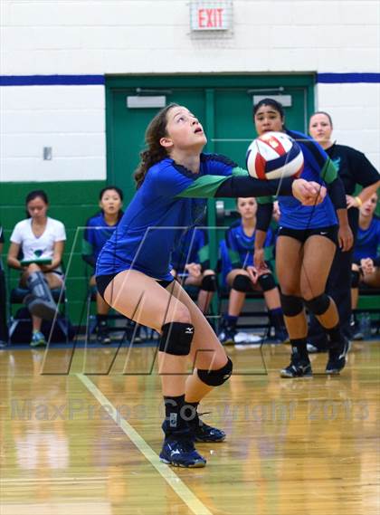 Thumbnail 1 in Cathedral Catholic vs. Branson (Durango Fall Classic) photogallery.