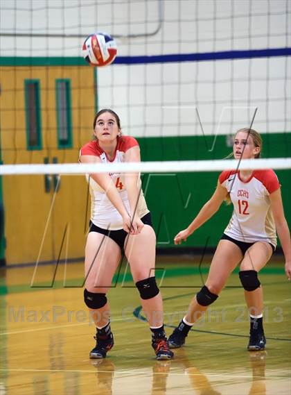 Thumbnail 2 in Cathedral Catholic vs. Branson (Durango Fall Classic) photogallery.