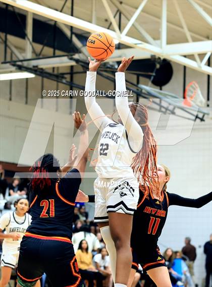 Thumbnail 2 in New Bern @ Havelock photogallery.