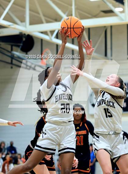 Thumbnail 2 in New Bern @ Havelock photogallery.