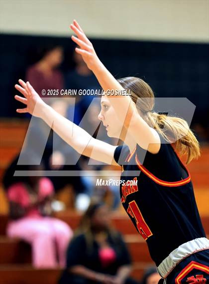 Thumbnail 2 in New Bern @ Havelock photogallery.