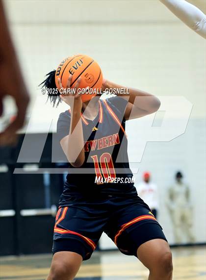 Thumbnail 1 in New Bern @ Havelock photogallery.