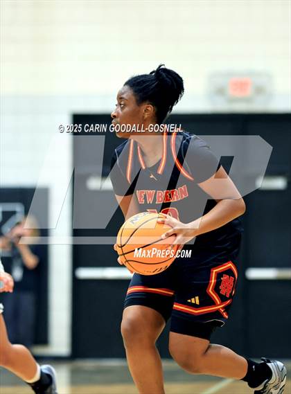 Thumbnail 2 in New Bern @ Havelock photogallery.