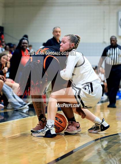 Thumbnail 1 in New Bern @ Havelock photogallery.