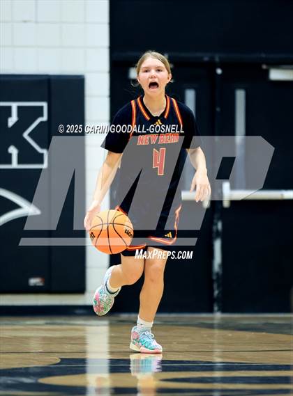 Thumbnail 2 in New Bern @ Havelock photogallery.