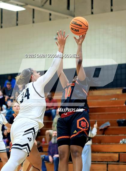 Thumbnail 2 in New Bern @ Havelock photogallery.