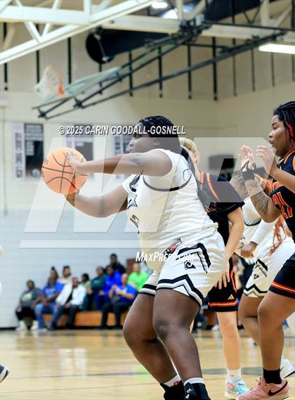 Thumbnail 2 in New Bern @ Havelock photogallery.