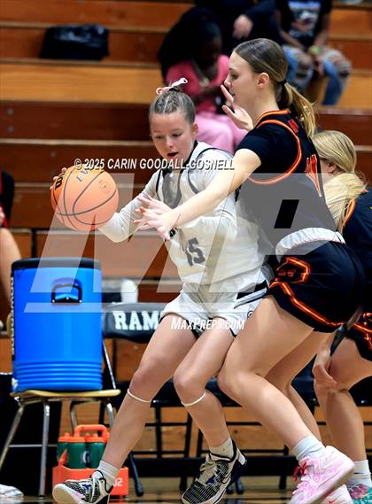 Thumbnail 3 in New Bern @ Havelock photogallery.