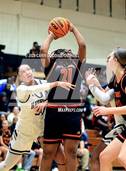 Thumbnail 1 in New Bern @ Havelock photogallery.