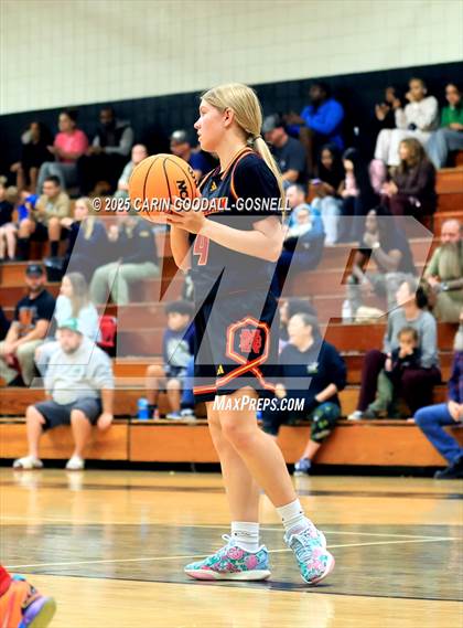 Thumbnail 2 in New Bern @ Havelock photogallery.