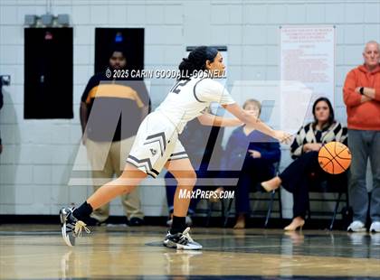 Thumbnail 1 in New Bern @ Havelock photogallery.