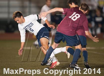 Thumbnail 3 in Farmersville vs. St. Margaret's (CIF SoCal Regional D3 Final) photogallery.
