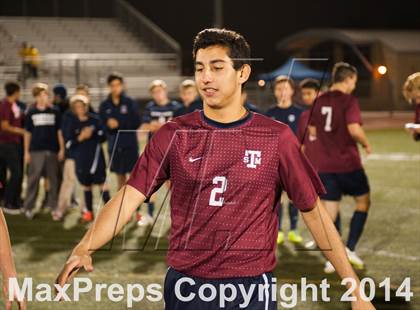 Thumbnail 1 in Farmersville vs. St. Margaret's (CIF SoCal Regional D3 Final) photogallery.