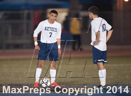 Thumbnail 2 in Farmersville vs. St. Margaret's (CIF SoCal Regional D3 Final) photogallery.