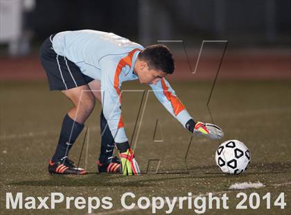 Thumbnail 2 in Farmersville vs. St. Margaret's (CIF SoCal Regional D3 Final) photogallery.