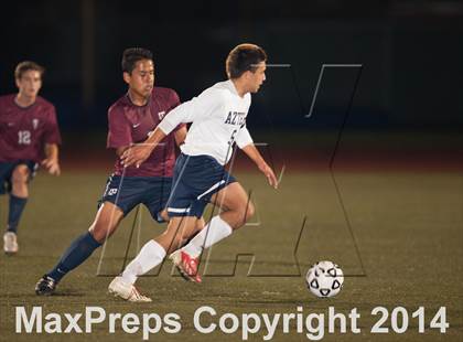 Thumbnail 2 in Farmersville vs. St. Margaret's (CIF SoCal Regional D3 Final) photogallery.