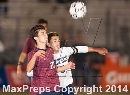 Thumbnail 2 in Farmersville vs. St. Margaret's (CIF SoCal Regional D3 Final) photogallery.