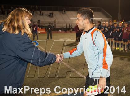Thumbnail 3 in Farmersville vs. St. Margaret's (CIF SoCal Regional D3 Final) photogallery.