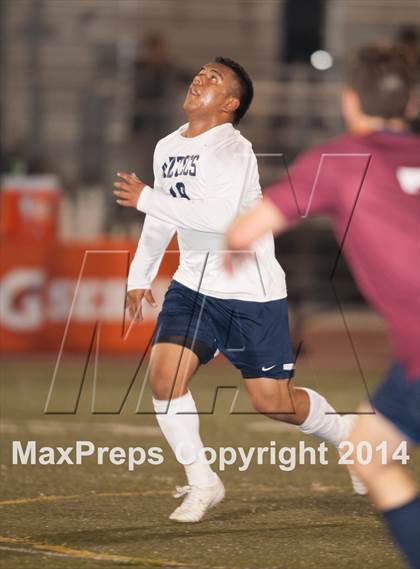 Thumbnail 2 in Farmersville vs. St. Margaret's (CIF SoCal Regional D3 Final) photogallery.