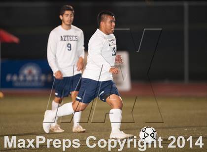 Thumbnail 1 in Farmersville vs. St. Margaret's (CIF SoCal Regional D3 Final) photogallery.