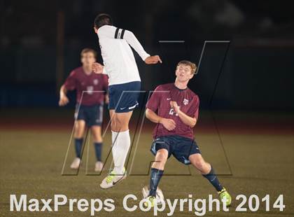 Thumbnail 3 in Farmersville vs. St. Margaret's (CIF SoCal Regional D3 Final) photogallery.