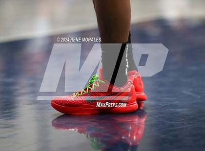 Thumbnail 1 in St. Francis vs Maranatha photogallery.