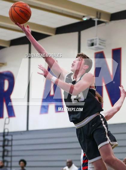 Thumbnail 3 in St. Francis vs Maranatha photogallery.