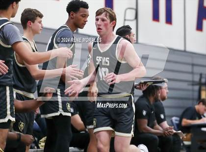 Thumbnail 2 in St. Francis vs Maranatha photogallery.