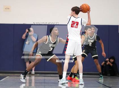 Thumbnail 1 in St. Francis vs Maranatha photogallery.