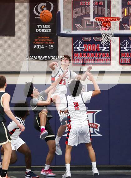 Thumbnail 2 in St. Francis vs Maranatha photogallery.