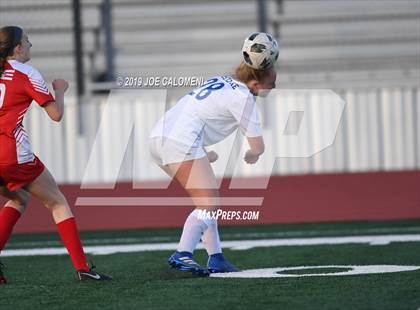 Thumbnail 2 in Lee [Robert E.] vs Westlake (UIL 6A Area Playoff) photogallery.