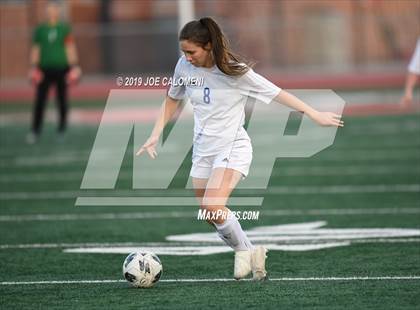 Thumbnail 1 in Lee [Robert E.] vs Westlake (UIL 6A Area Playoff) photogallery.