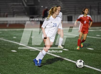 Thumbnail 1 in Lee [Robert E.] vs Westlake (UIL 6A Area Playoff) photogallery.