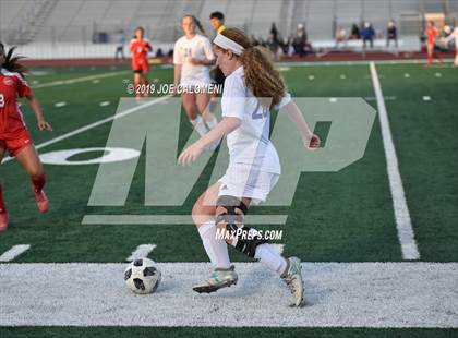 Thumbnail 1 in Lee [Robert E.] vs Westlake (UIL 6A Area Playoff) photogallery.