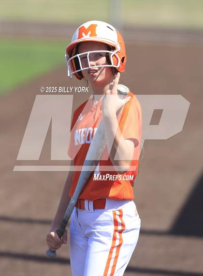 Thumbnail 3 in Mineola vs Quitman photogallery.
