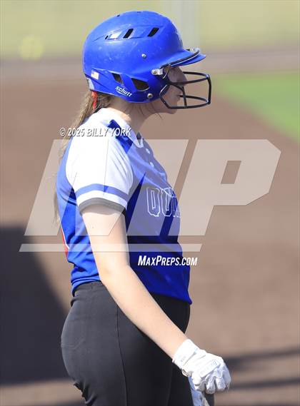 Thumbnail 3 in Mineola vs Quitman photogallery.