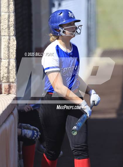 Thumbnail 3 in Mineola vs Quitman photogallery.